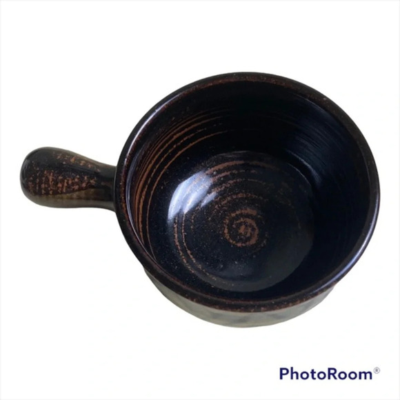 Blue Spruce Pottery Handled Bowl - Picture 3 of 6